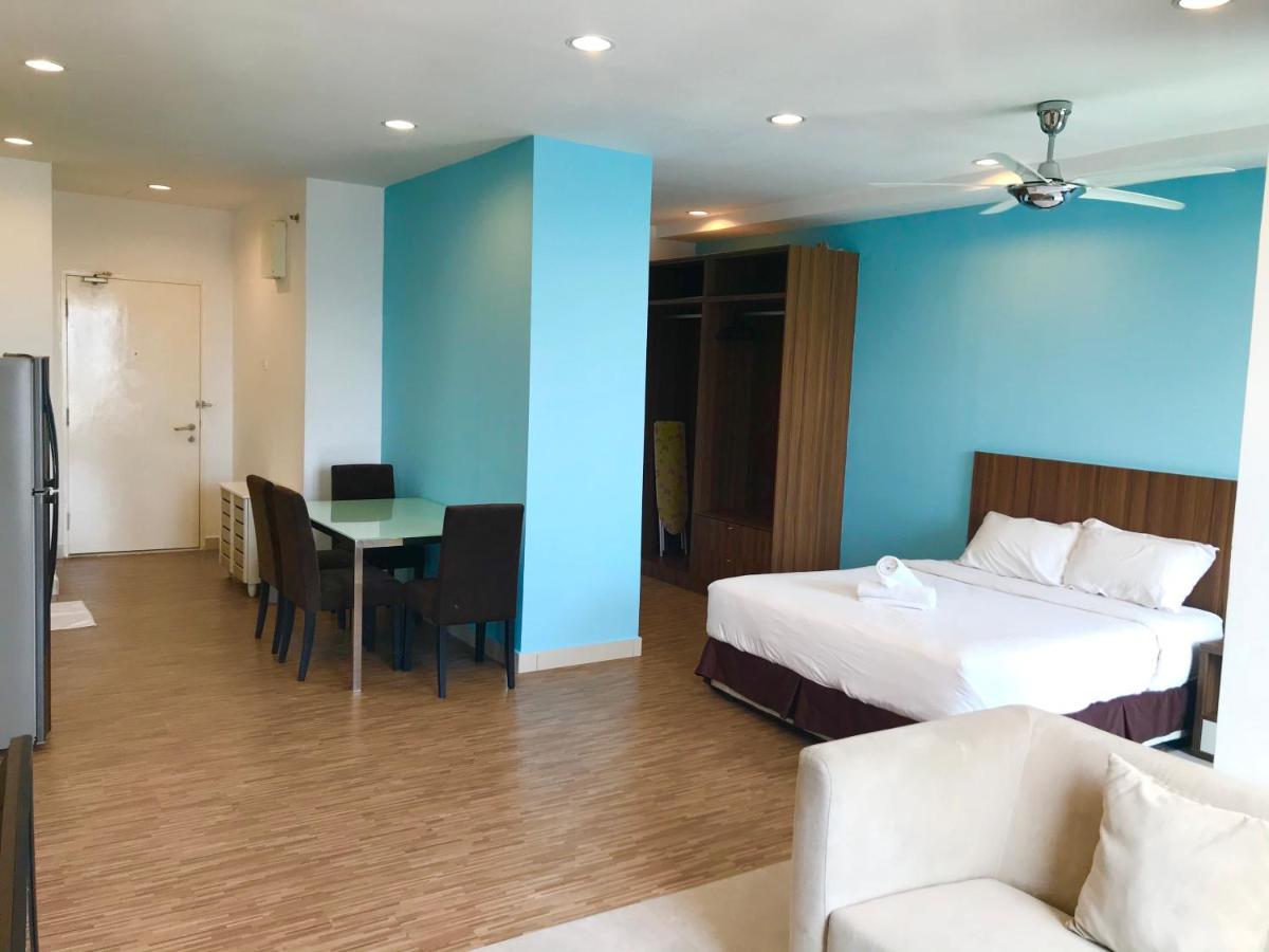 Mansion One Suites By Little Cabin George Town Eksteriør billede